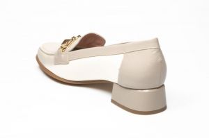  Cream